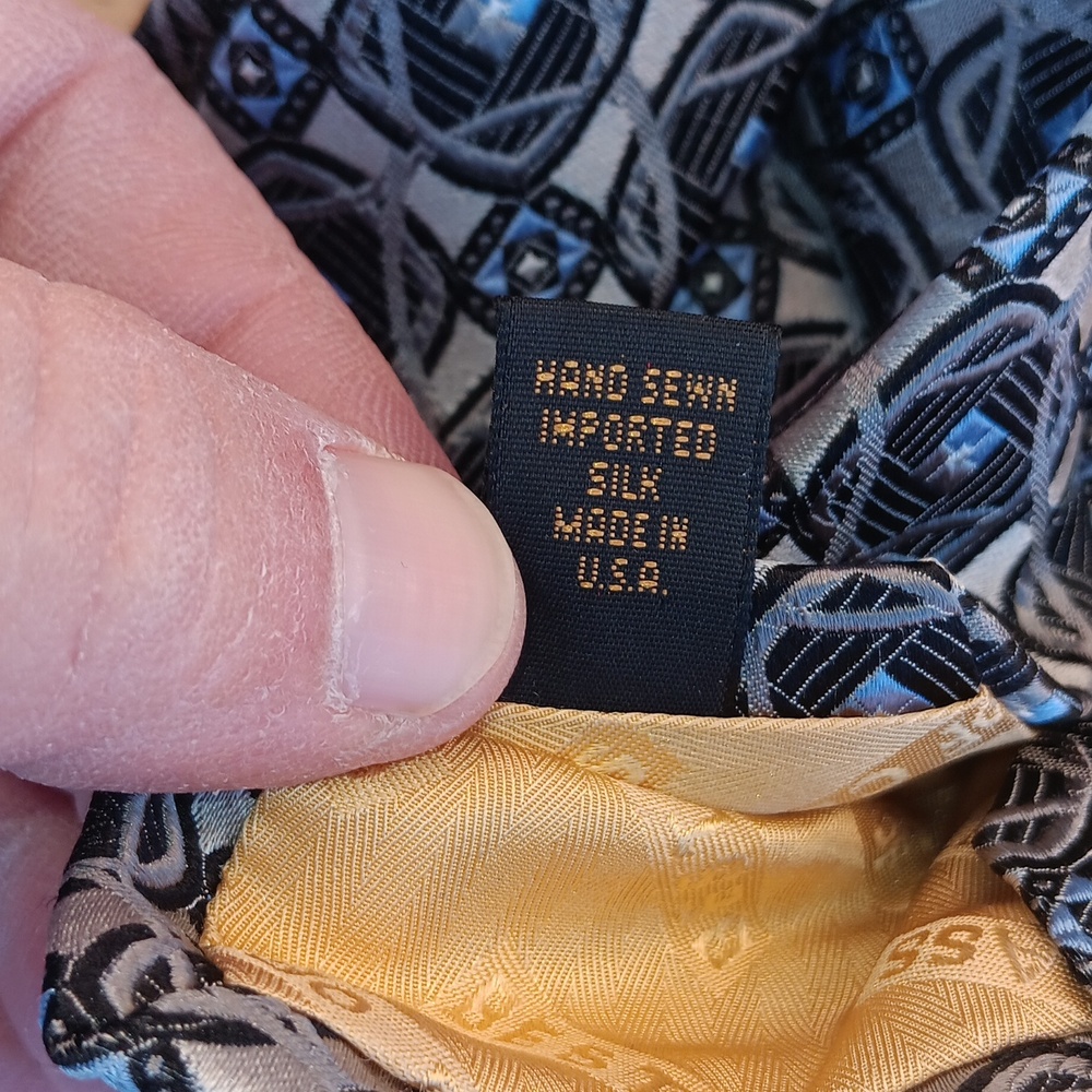 Robert Talbott Blue And Gray Patterned Tie - image 6